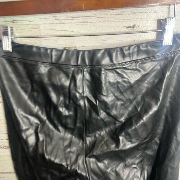 Aritzia wilfred size small Black Faux Leather Leggings - Picture 5 of 7